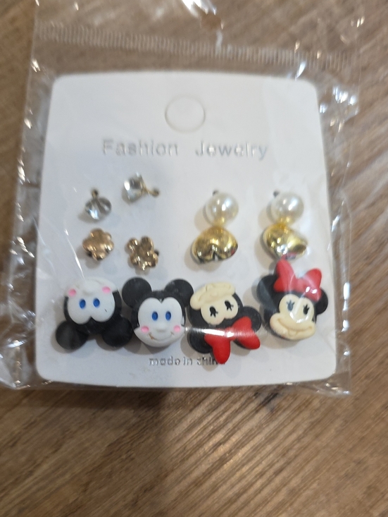 Jewelry - Kids Character Earring Set - Black & Red